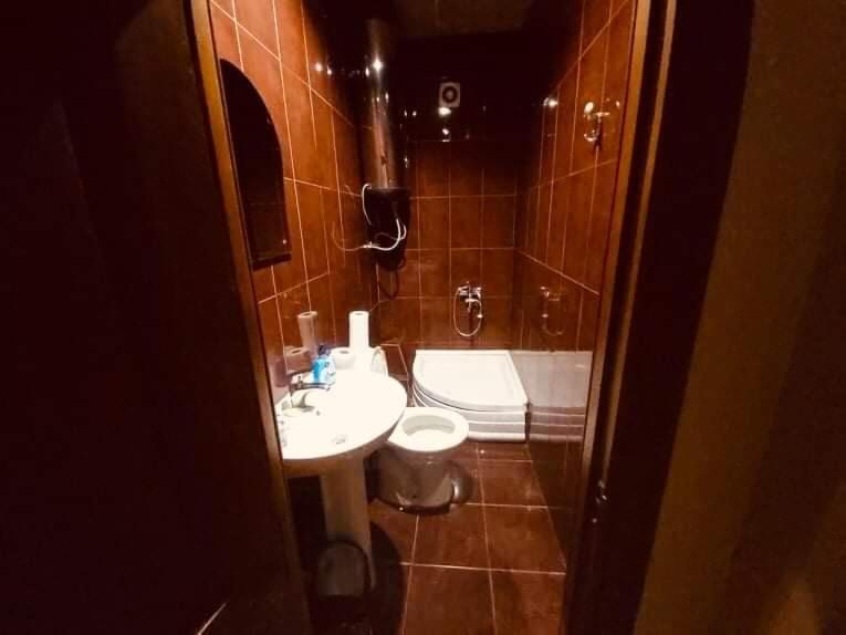 Hotel Ni&La Батуми Екстериор снимка