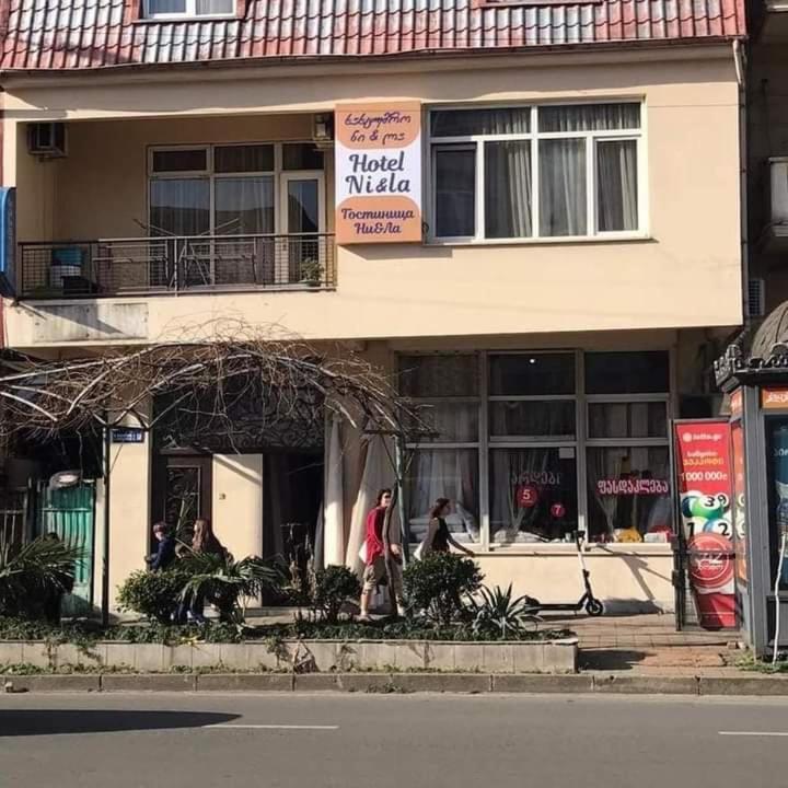 Hotel Ni&La Батуми Екстериор снимка