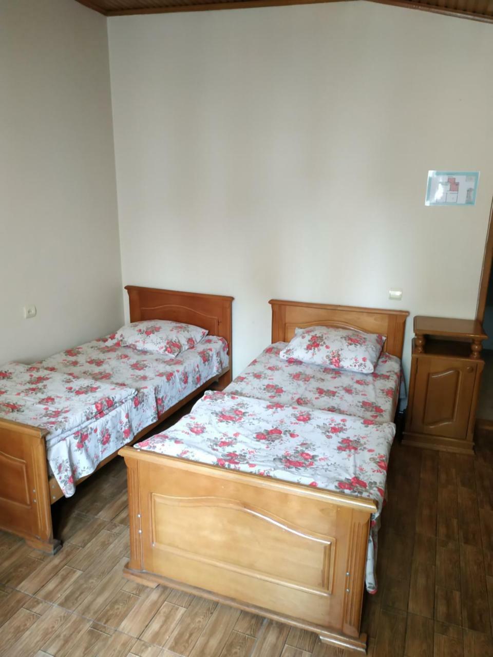 Hotel Ni&La Батуми Екстериор снимка
